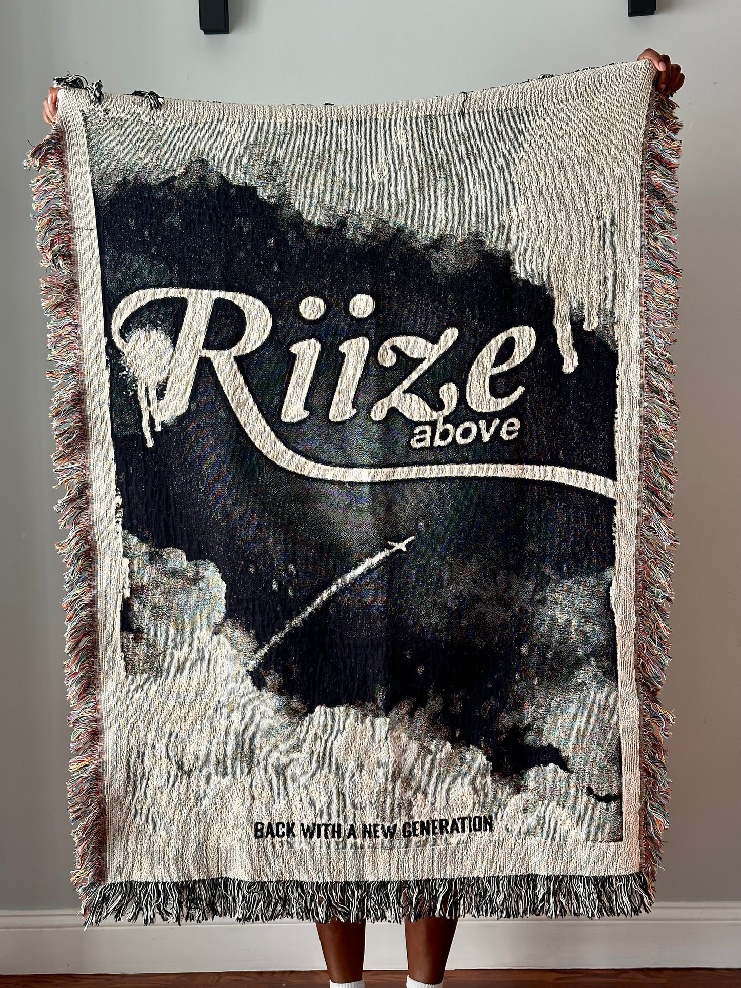 Riize Woven Blanket *PRE-ORDER*