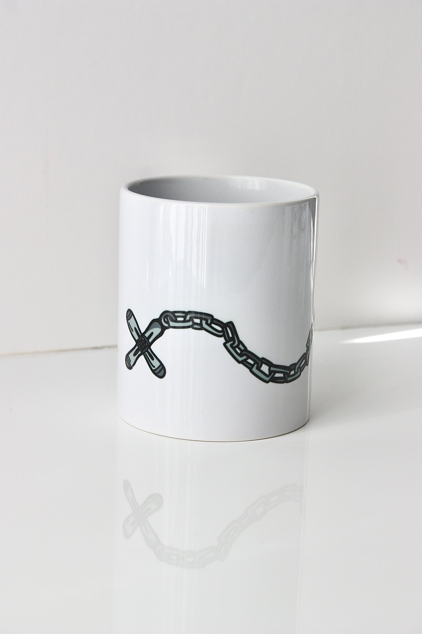 Hunter Chain Mug
