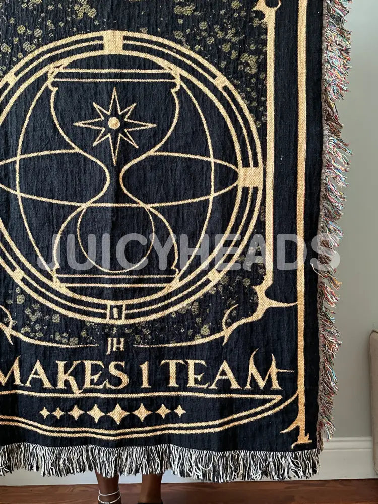 Ateez Hourglass Woven Blanket *Pre-Order* Blankets
